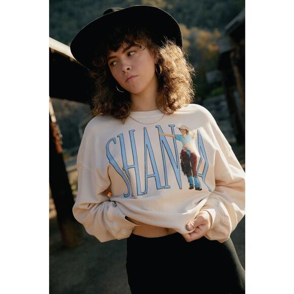 DAYDREAMER Shania Twain Boots Been Under Oversized Crew Size XS New with Tag - Picture 7 of 15